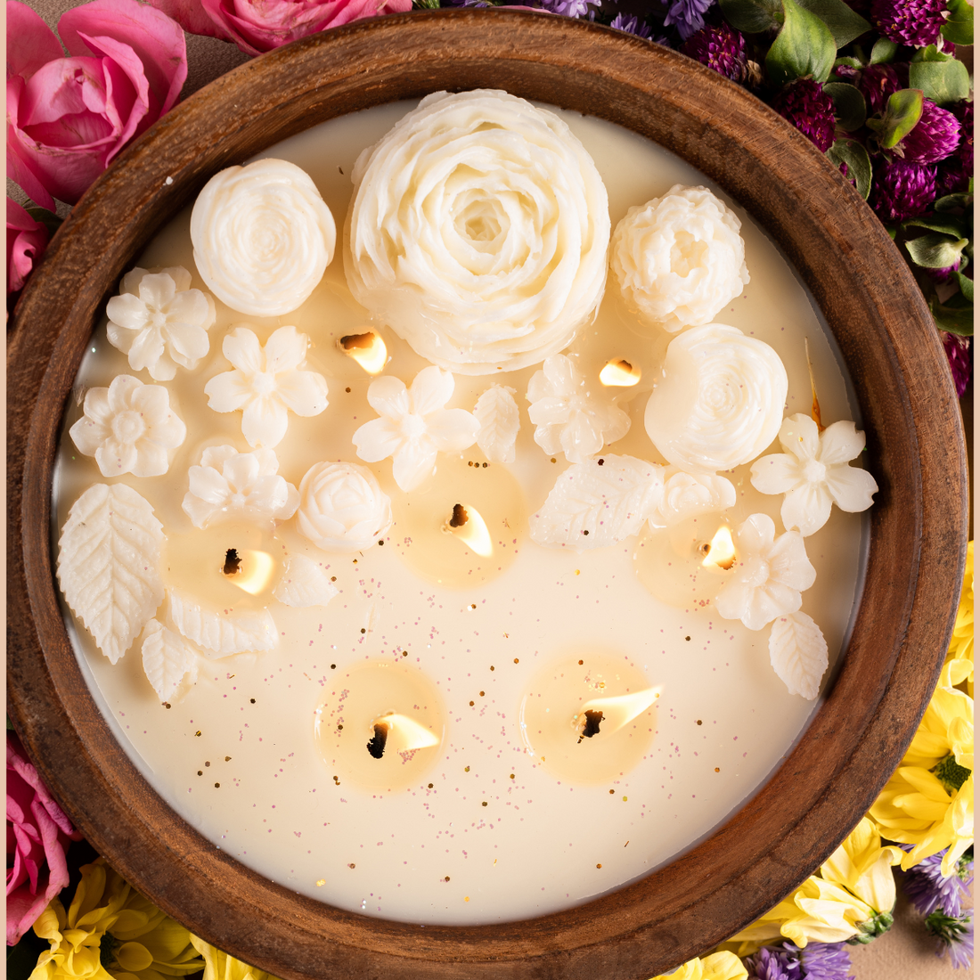 Wooden Floral Soywax Scented Candle - Twin Flames India