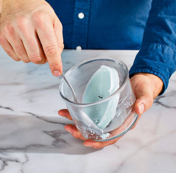 Easy Guide: How to Clean Candle Jars Using the Cold Method