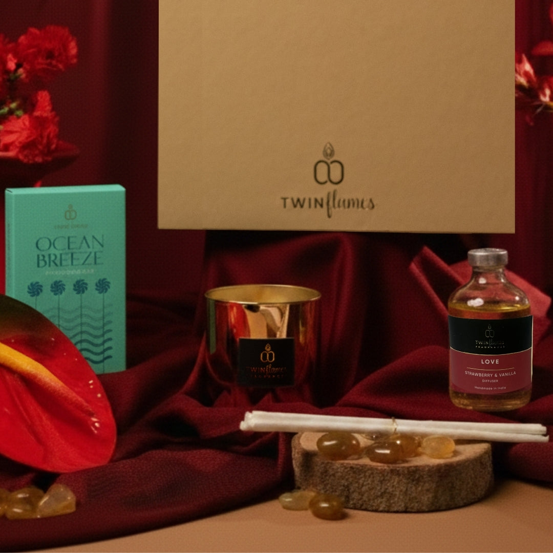Sacred Love Box – Candle, Fragrance Bar & Mini Reed Diffuser
