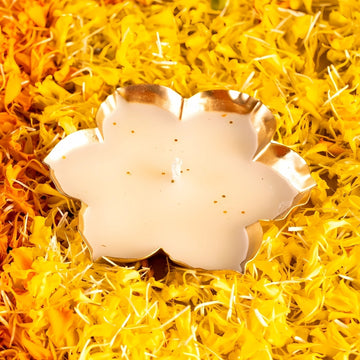 Lotus Urli Candle (Box of 4)