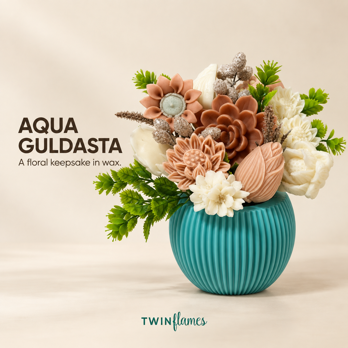 Aqua Guldasta - Floral Bouquet Scented Candle (Kolkata Delivery Only)