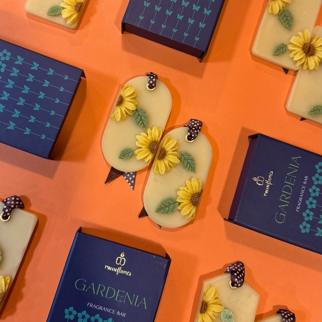 Fragrance Bar – Gifting Set of 25 / 50